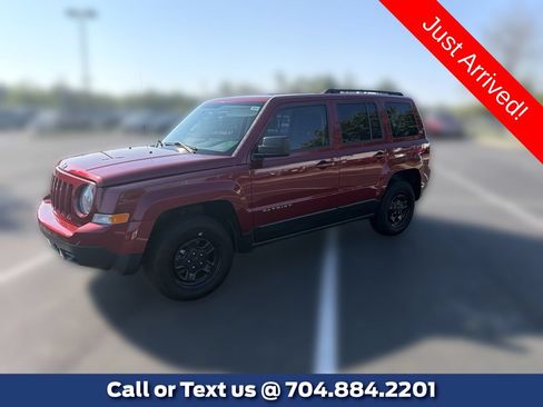 Used 2016 Jeep Patriot Sport w/ Power Value Group AWD/4WD image 1