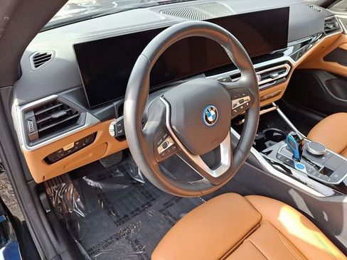 Used 2022 BMW i4 eDrive40 image 14