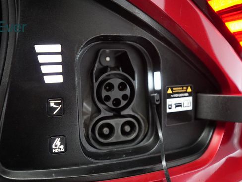 Used 2024 Kia EV6 Light image 26