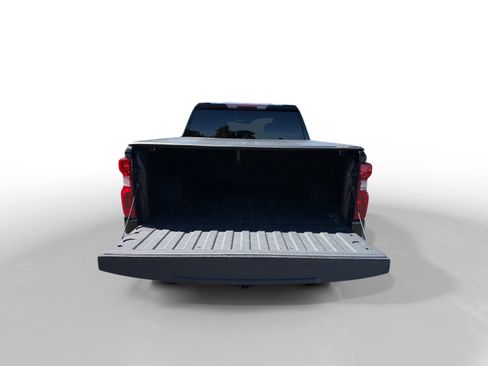 Used 2020 Chevrolet Silverado 1500 LT w/ Texas Edition image 17