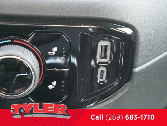 New 2026 Chevrolet Silverado 1500 RST AWD/4WD image 33