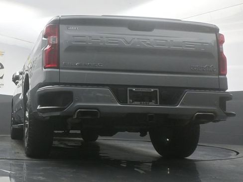 Used 2023 Chevrolet Traverse RS w/ LPO, Floor Liner Package AWD/4WD image 34