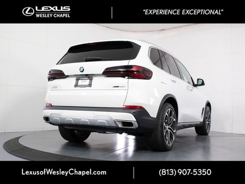 Used 2026 BMW X5 xDrive40i w/ Premium Package AWD/4WD image 6
