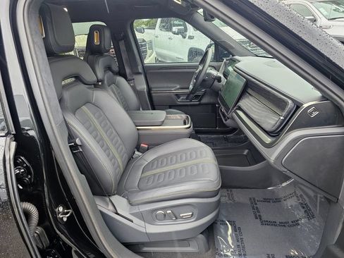 Used 2022 Rivian R1S Launch Edition AWD/4WD image 11