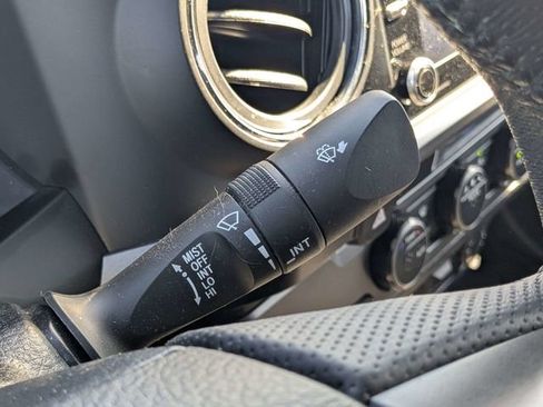 Used 2022 Toyota Tacoma TRD Off-Road w/ Technology Package RWD image 25