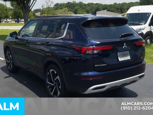 Used 2024 Mitsubishi Outlander SE FWD image 11