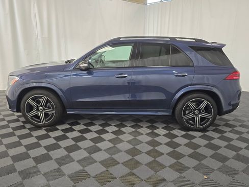 Used 2025 Mercedes-Benz GLE 350 4MATIC image 3