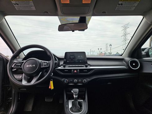 Used 2024 Kia Forte LXS FWD image 23
