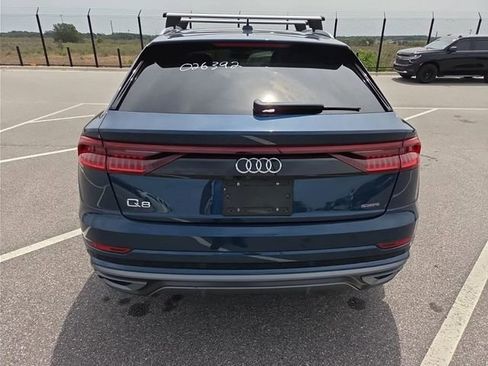 Used 2020 Audi Q8 Prestige w/ Prestige Package AWD/4WD image 5
