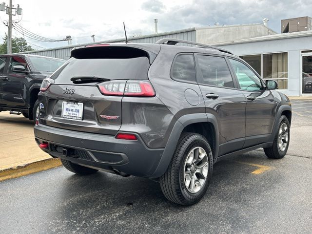 Used 2019 Jeep Cherokee Trailhawk AWD/4WD image 12