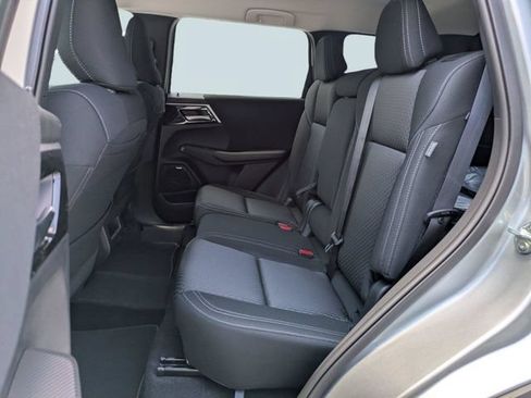 New 2026 Mitsubishi Outlander ES FWD image 14