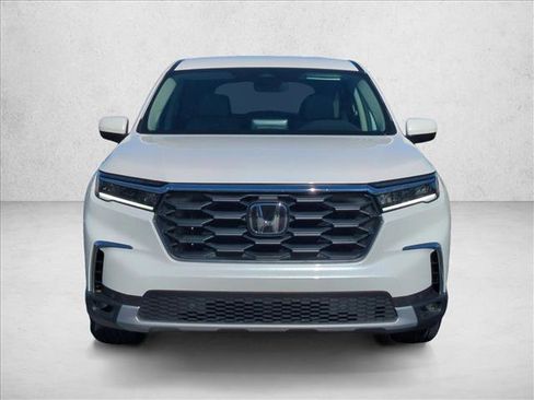 Used 2025 Honda Pilot EX-L image 2