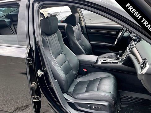 Used 2019 Honda Accord EX-L image 29