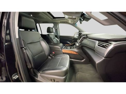 Used 2015 Chevrolet Suburban LTZ image 22