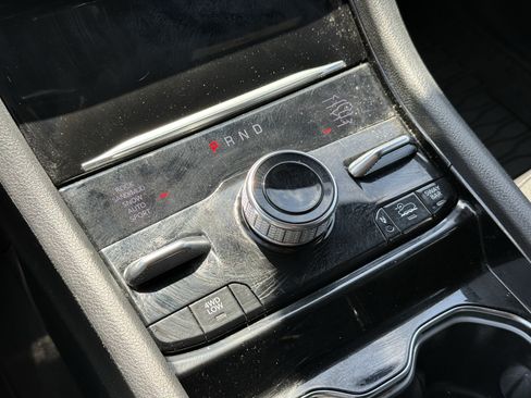 Used 2022 Jeep Grand Cherokee Trailhawk AWD/4WD image 24