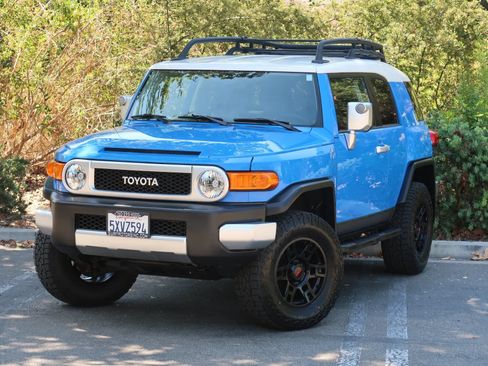 Used 2007 Toyota FJ Cruiser 4WD image 9