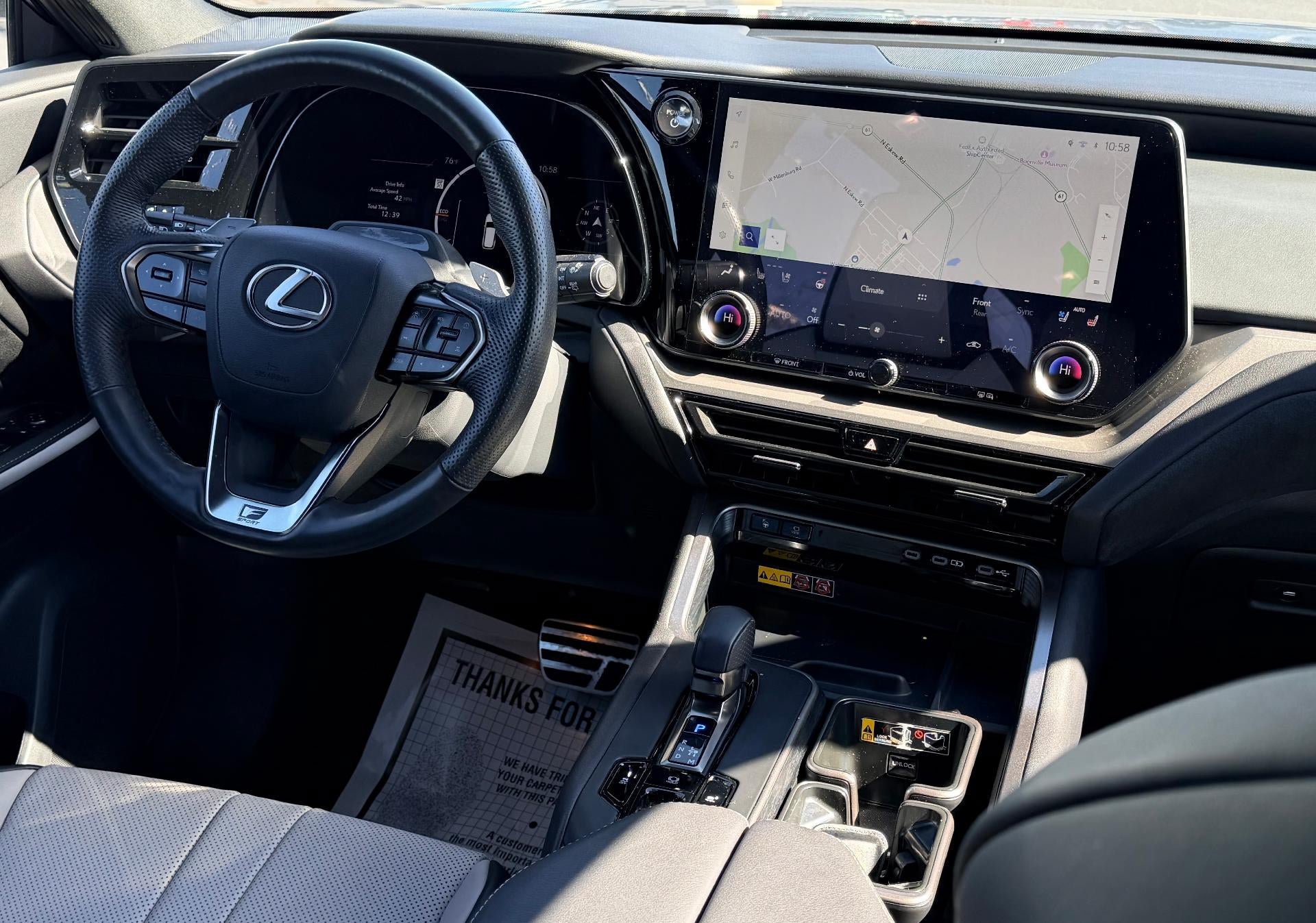 Used 2025 Lexus TX 500h AWD w/ Technology Package image 9