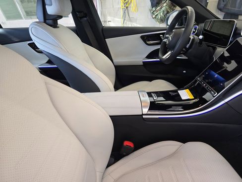 Certified 2025 Mercedes-Benz C 300 Sedan image 11