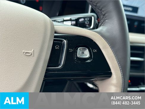 Used 2024 Lincoln Corsair Reserve w/ Jet Appearance Package image 30