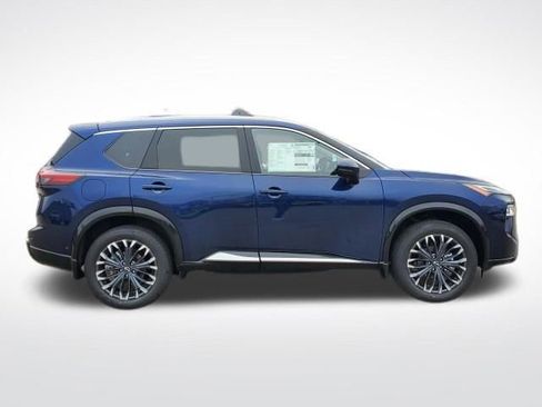 New 2026 Nissan Rogue Platinum w/ Platinum Premium Package image 6