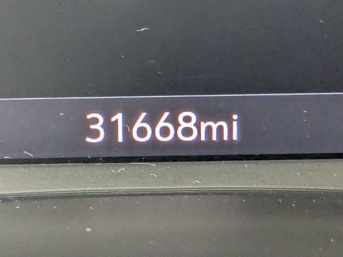 Used 2025 Chevrolet Blazer LT image 28