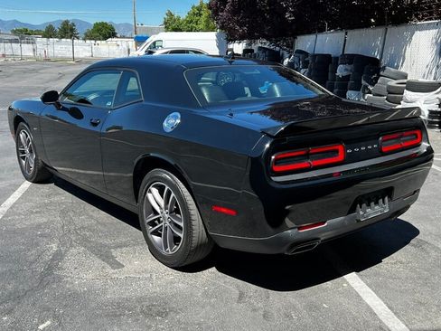 Used 2018 Dodge Challenger GT w/ GT Interior Package AWD/4WD image 5
