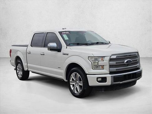 Used 2016 Ford F150 Platinum w/ Equipment Group 701A Luxury RWD image 3