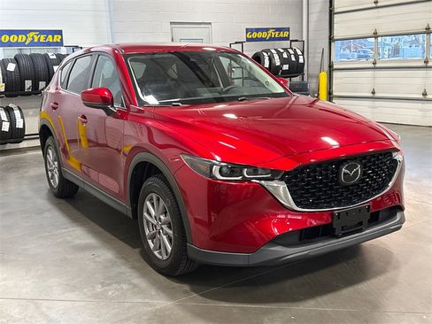 Certified 2023 MAZDA CX-5 AWD 2.5 S w/ Select Package image 4