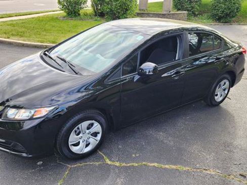 Used 2013 Honda Civic LX image 7