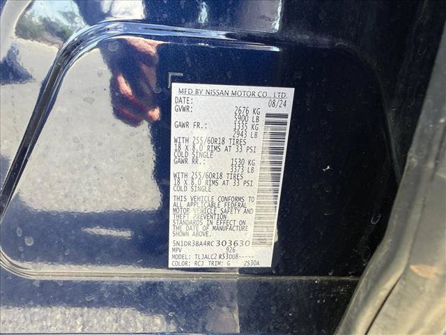 Used 2024 Nissan Pathfinder SV FWD image 28
