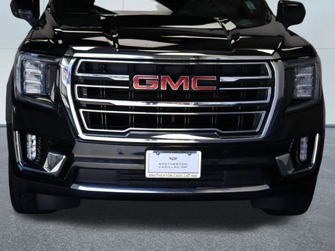 Used 2023 GMC Yukon SLT AWD/4WD image 12