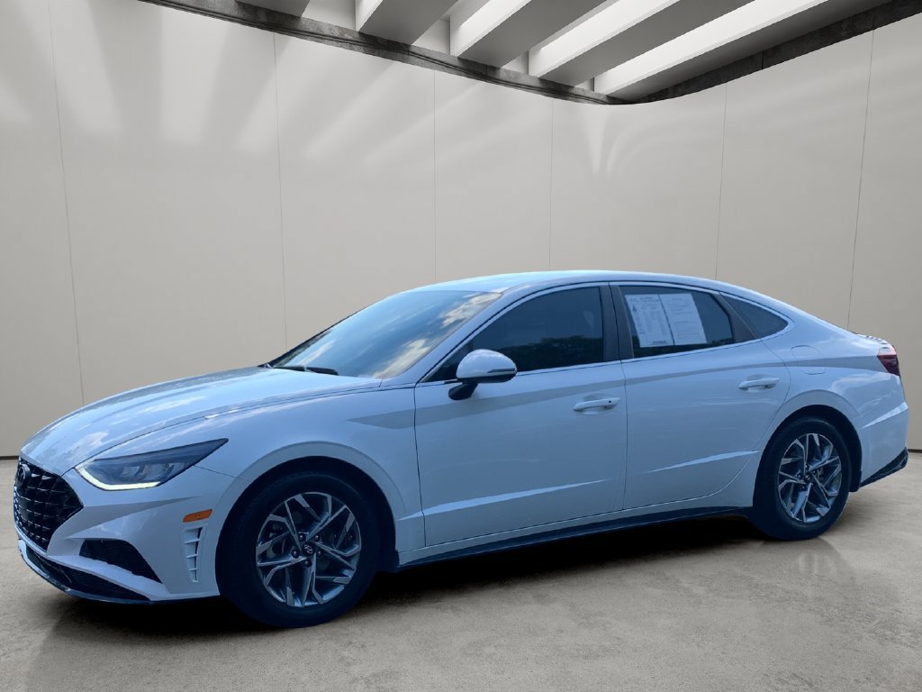 Certified 2023 Hyundai Sonata SEL FWD image 1
