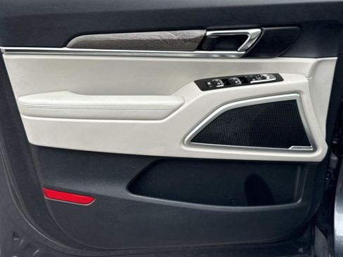 Used 2020 Kia Telluride EX w/ EX Premium Package image 18