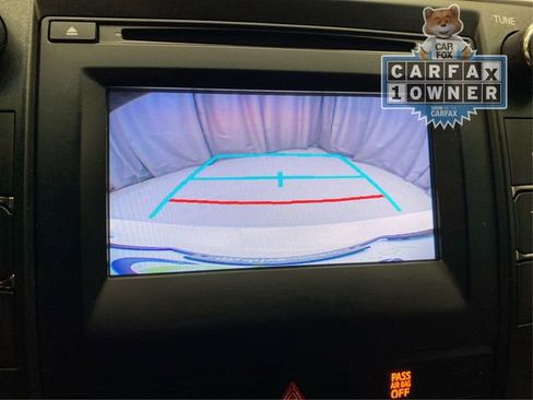 Used 2016 Toyota Camry SE image 27