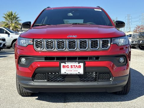 New 2026 Jeep Compass Latitude image 5