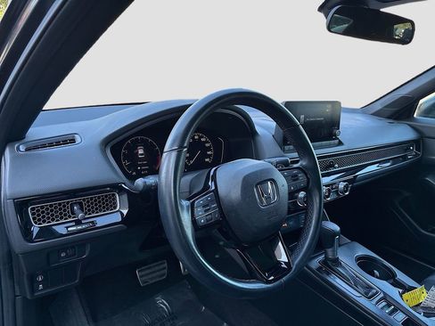 Used 2024 Honda Civic Sport image 9