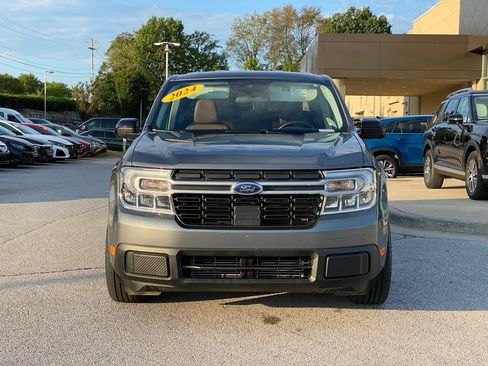 Used 2024 Ford Maverick Lariat AWD/4WD image 2