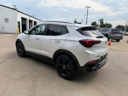 Used 2024 Buick Encore GX Sport Touring w/ Comfort Package FWD image 28