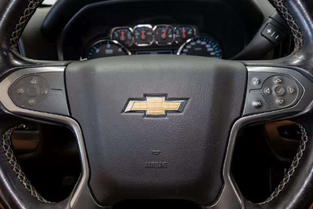Used 2018 Chevrolet Silverado 1500 LT w/ All Star Edition AWD/4WD image 14