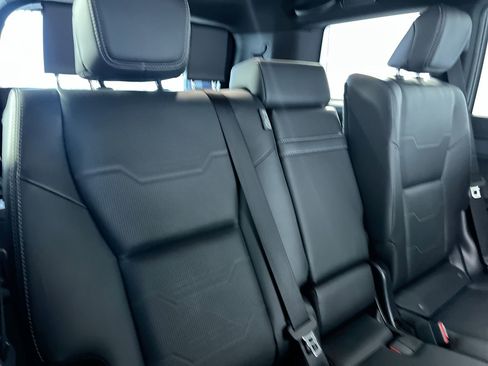 Used 2024 Lexus GX 550 w/ Accessory Package (Z1) AWD/4WD image 31