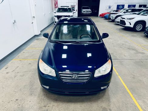 Used 2008 Hyundai Elantra SE image 2