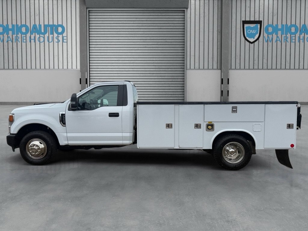 Used 2022 Ford F350 XL w/ Power Equipment Group RWD image 4