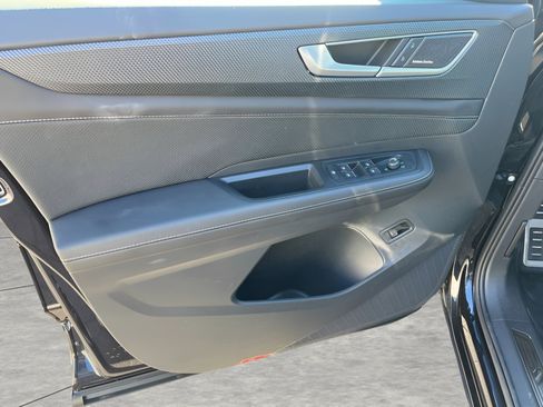 New 2026 Volkswagen Atlas Cross Sport SEL Premium R-Line image 29