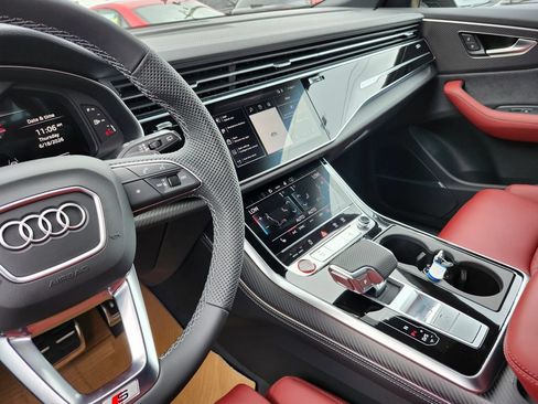 New 2026 Audi SQ8 Premium Plus AWD/4WD image 11