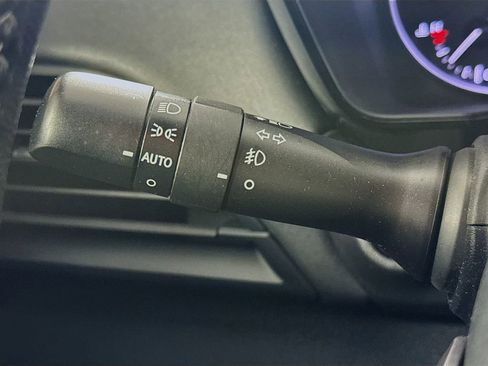 Used 2022 Subaru Outback Premium image 12