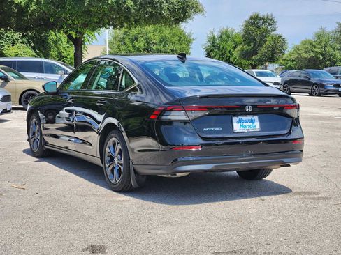 Used 2023 Honda Accord EX image 5