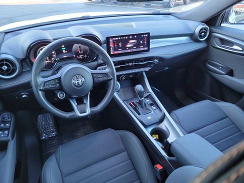 Used 2024 Alfa Romeo Tonale Ti image 20