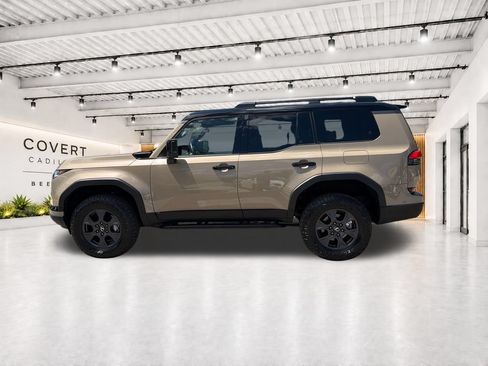Used 2025 Lexus GX 550 AWD/4WD image 6