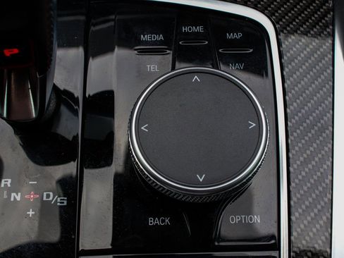 Used 2025 BMW X6 M Competition w/ Executive Package image 31