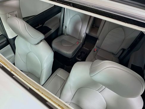 Used 2026 Toyota Highlander XLE image 22